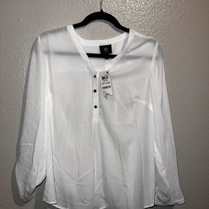 New White Blouse ~ JM Collection Large